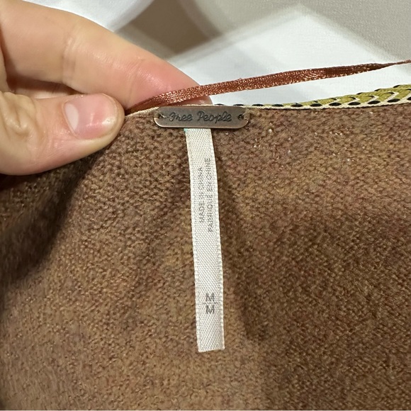 Free people v neck sweater - Picture 5 of 6